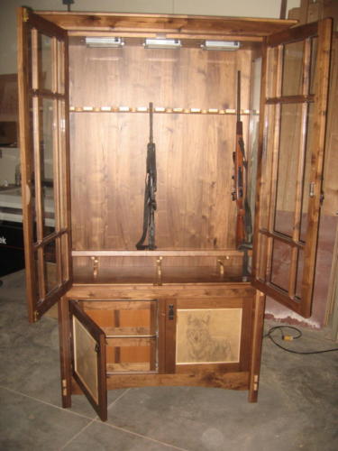 Gun cabinet